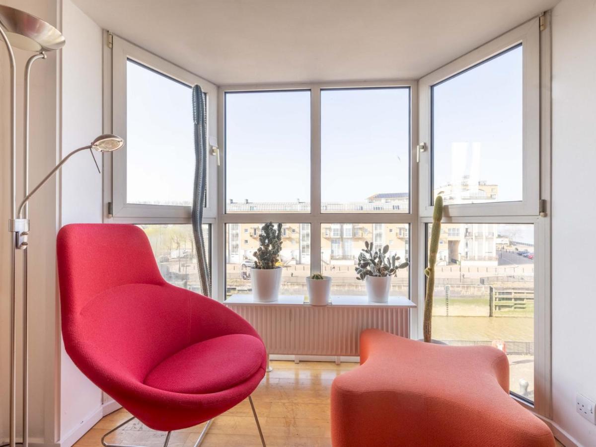 Sunny Maisonette With Views Over Canary Wharf, Λονδίνο Εξωτερικό φωτογραφία
