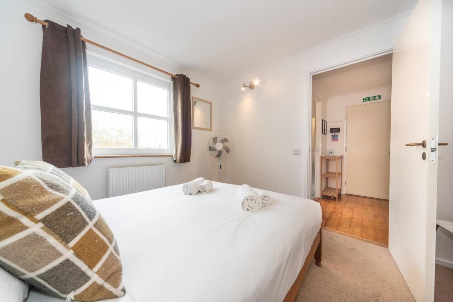 Sunny Maisonette With Views Over Canary Wharf, Λονδίνο Εξωτερικό φωτογραφία