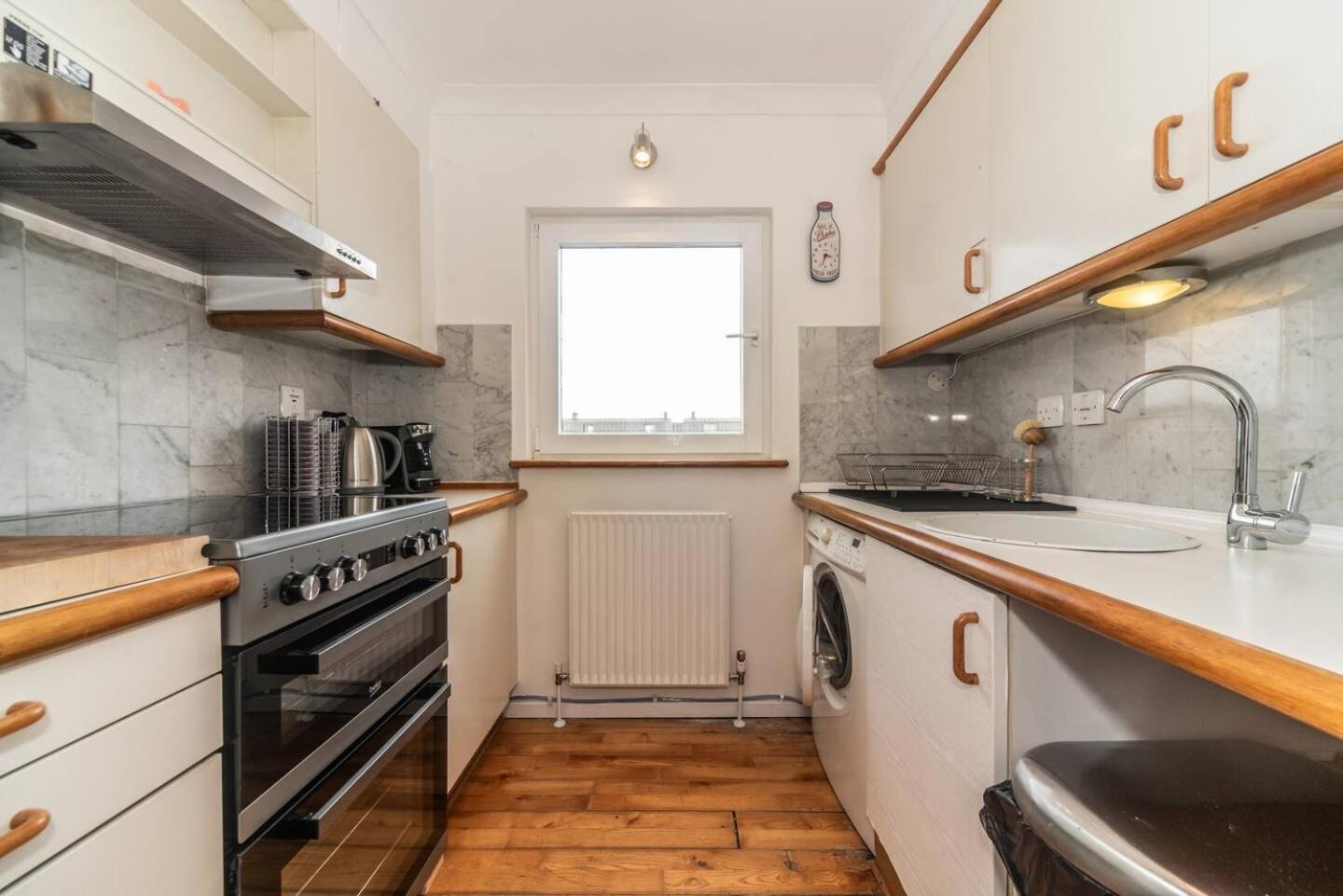 Sunny Maisonette With Views Over Canary Wharf, Λονδίνο Εξωτερικό φωτογραφία