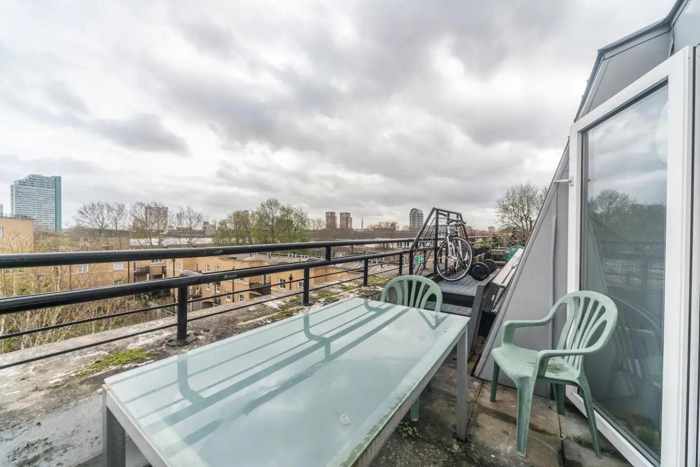 Sunny Maisonette With Views Over Canary Wharf, Λονδίνο Εξωτερικό φωτογραφία