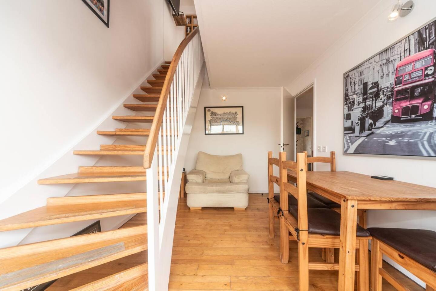 Sunny Maisonette With Views Over Canary Wharf, Λονδίνο Εξωτερικό φωτογραφία