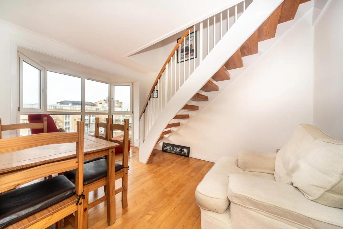 Sunny Maisonette With Views Over Canary Wharf, Λονδίνο Εξωτερικό φωτογραφία