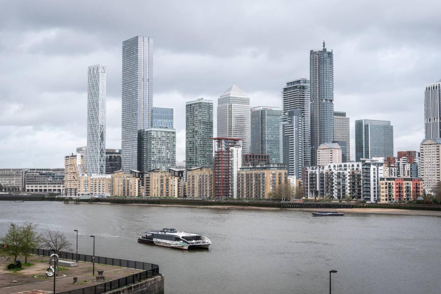 Sunny Maisonette With Views Over Canary Wharf, Λονδίνο Εξωτερικό φωτογραφία