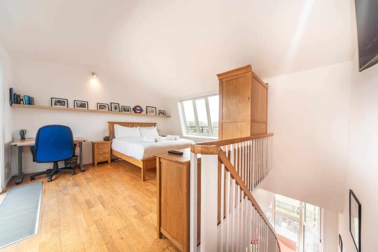 Sunny Maisonette With Views Over Canary Wharf, Λονδίνο Εξωτερικό φωτογραφία