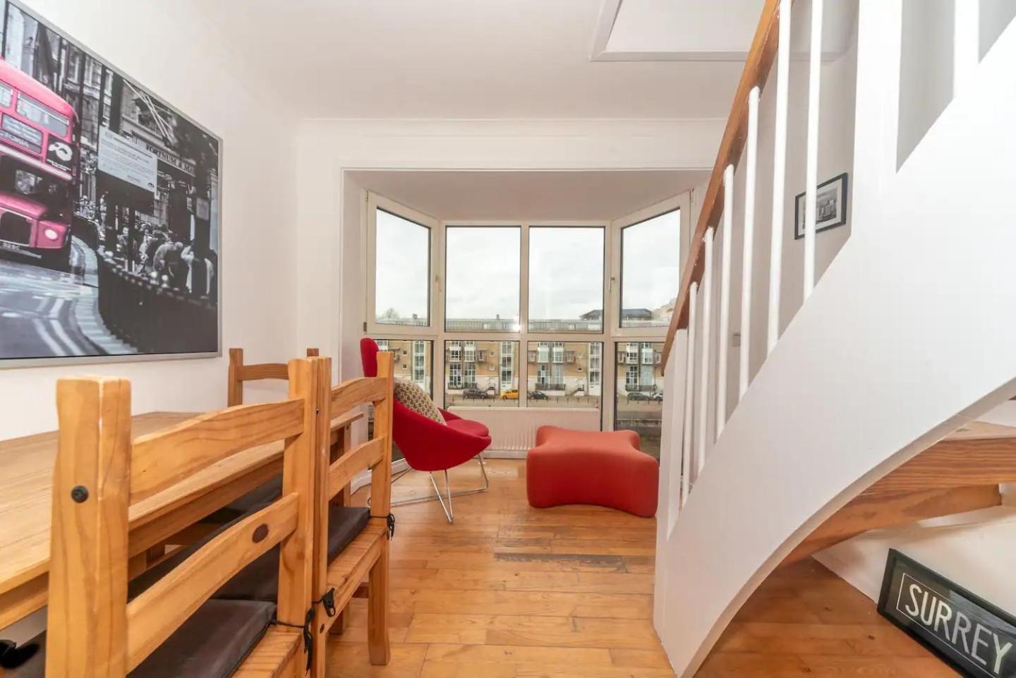 Sunny Maisonette With Views Over Canary Wharf, Λονδίνο Εξωτερικό φωτογραφία